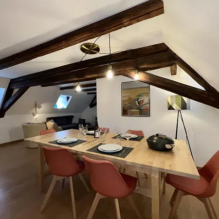 Hameau D'eguisheim Oda ve Kahvaltı 3*