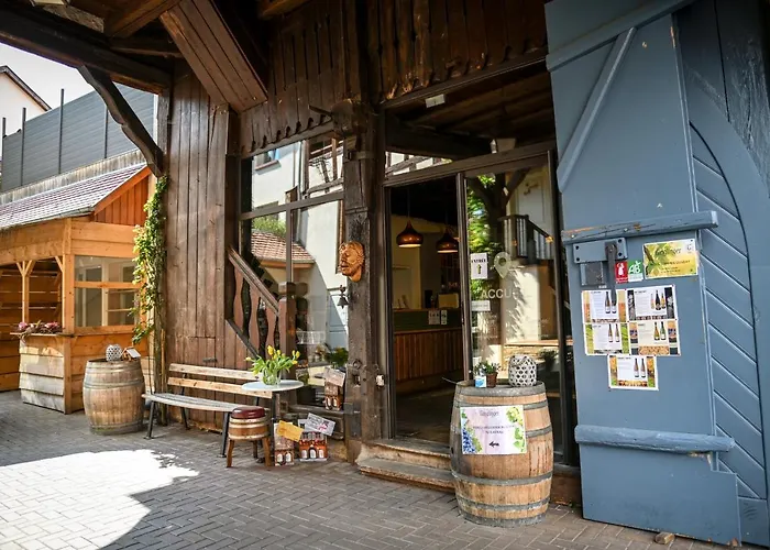 Hameau D'eguisheim فندق مبيت وإفطار 3*