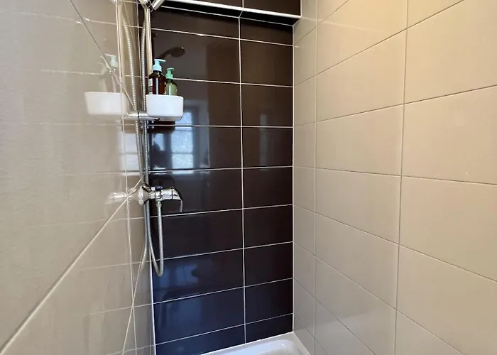 Hameau D'eguisheim 3* إِجويشا